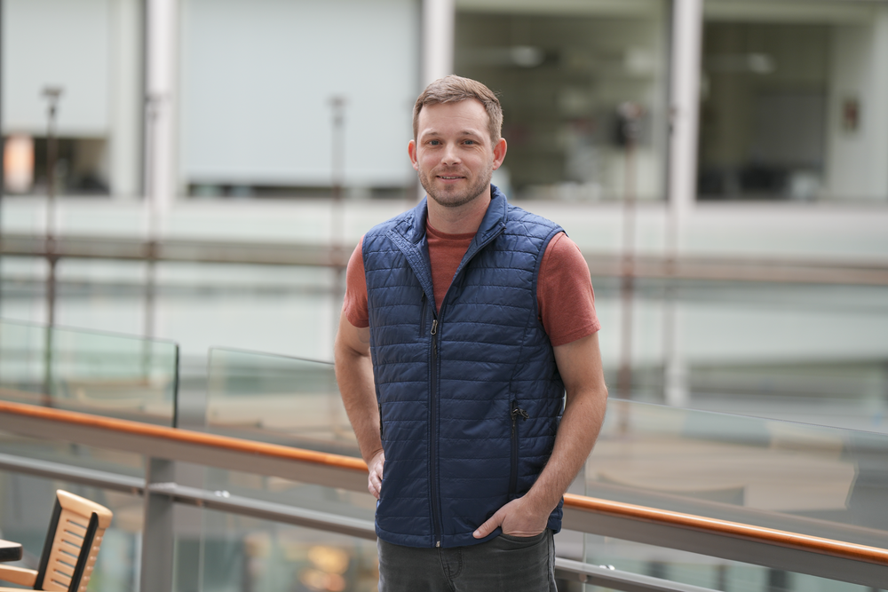 Fred Hutch Unisex Puffy Vest
